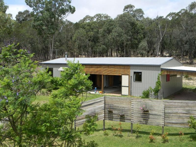 298 Marinis Road, Stanthorpe QLD 4380