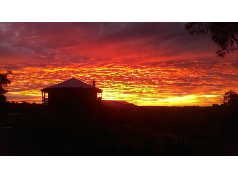 298 Marinis Road, Stanthorpe QLD 4380