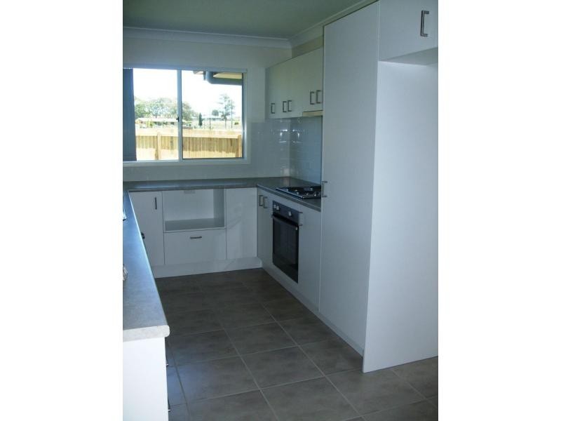 10 Tanna Drive, Warwick QLD 4370