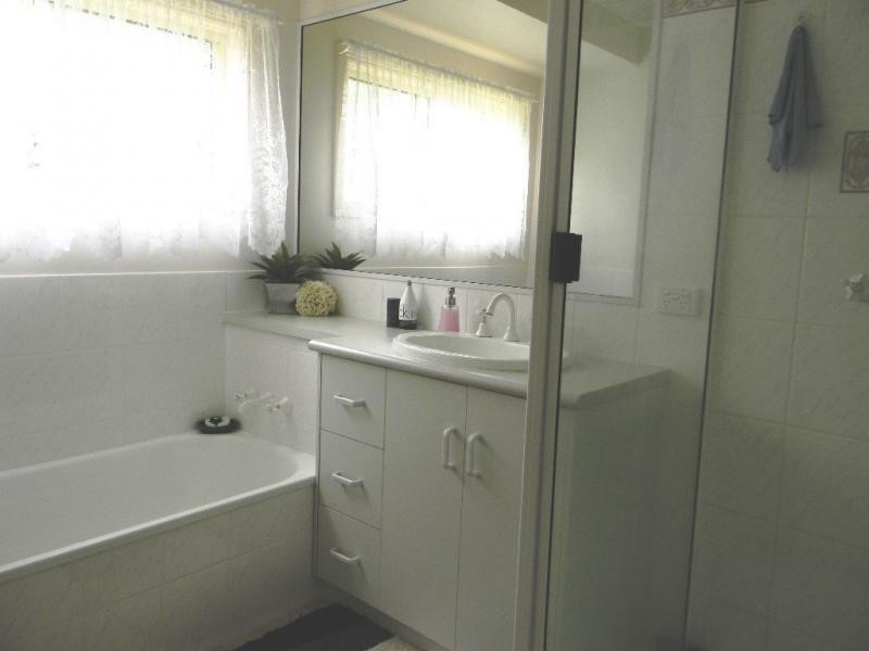 3 Belmont Drive, Dalveen QLD 4374