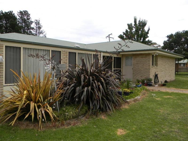 3 Belmont Drive, Dalveen QLD 4374