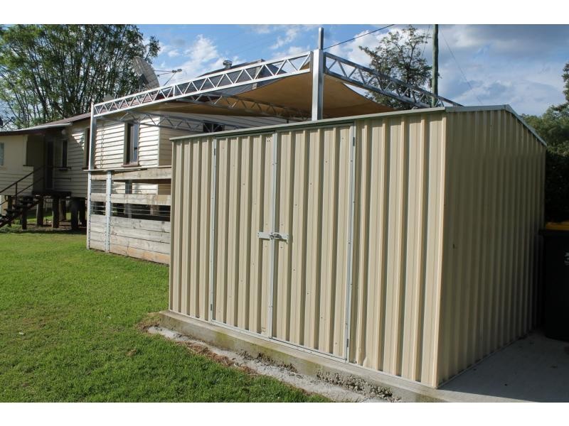 15 King Street, Yangan QLD 4371