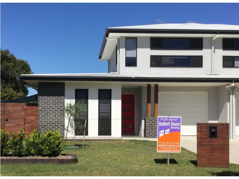 2/110 Fitzroy Street, Warwick QLD 4370
