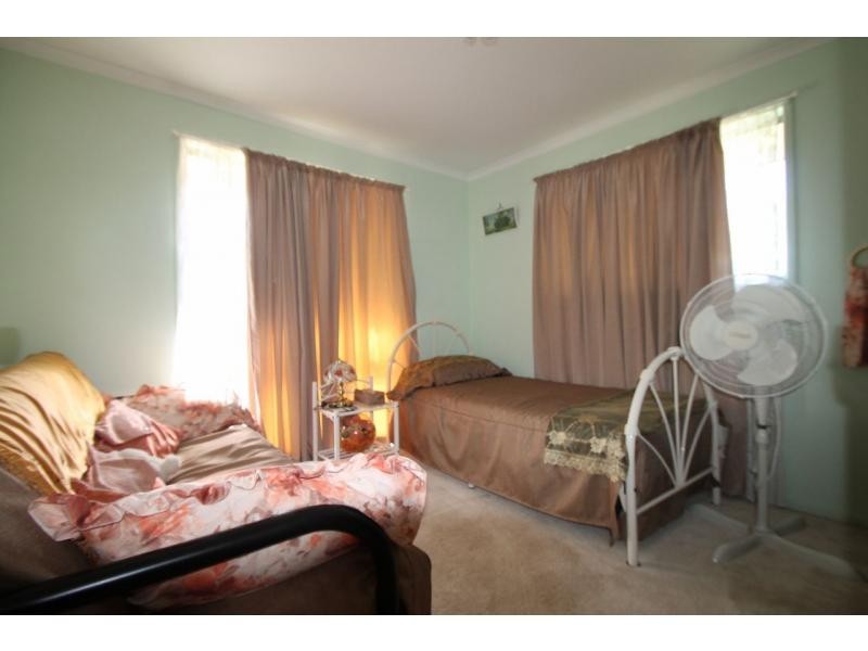 8 Fisher Street, Clifton QLD 4361