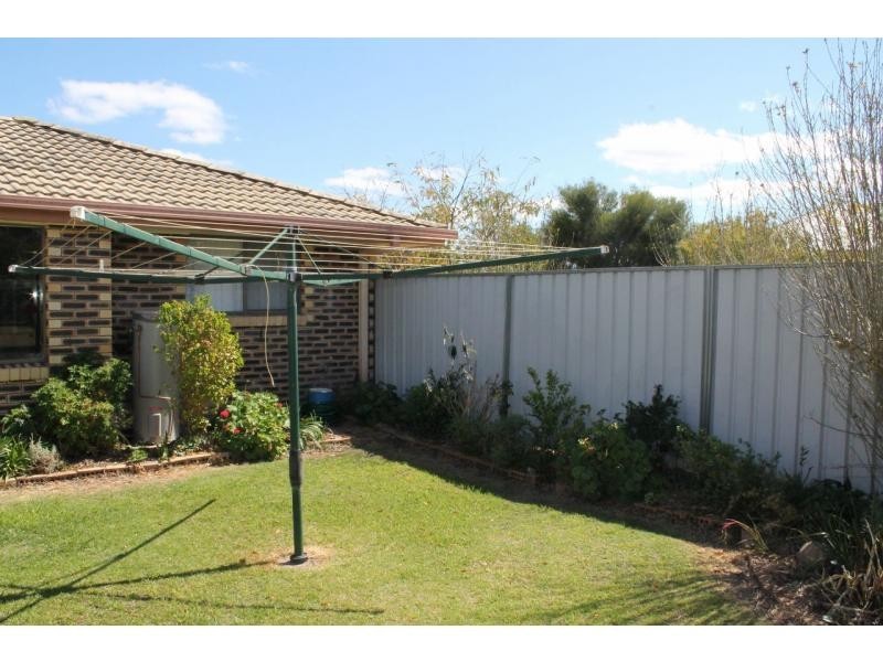 8 Fisher Street, Clifton QLD 4361