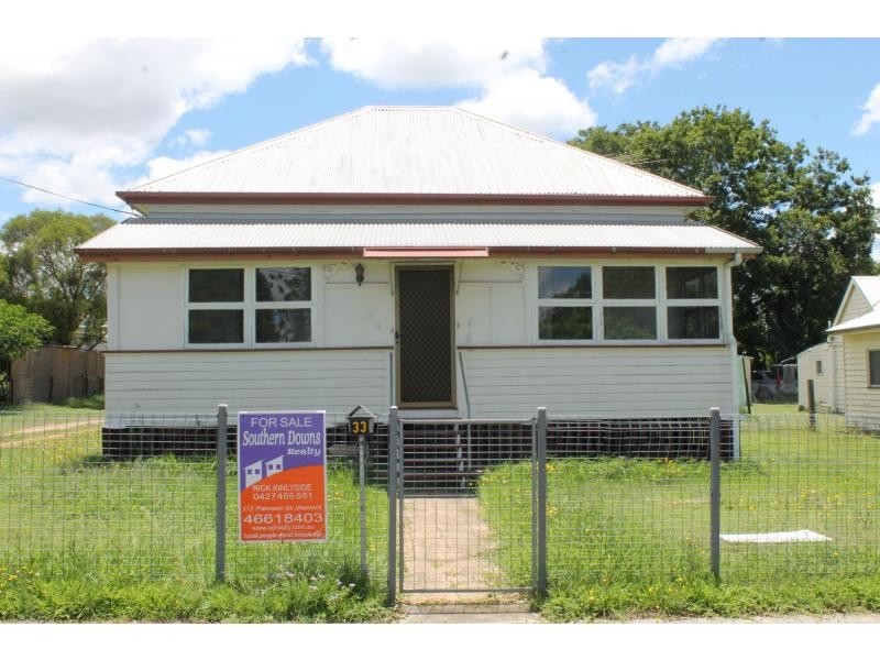 33 Acacia Avenue, Warwick QLD 4370