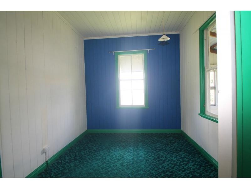 33 Acacia Avenue, Warwick QLD 4370