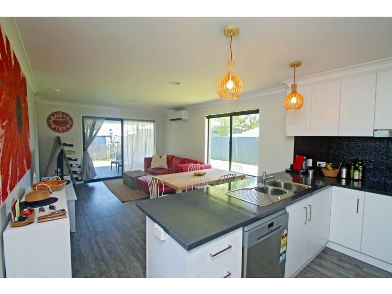 27A Oak Avenue, Warwick QLD 4370