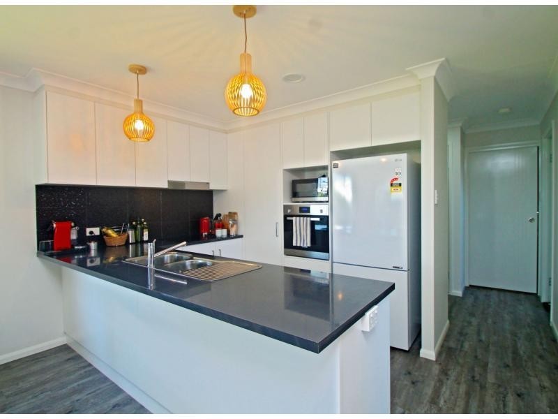 27A Oak Avenue, Warwick QLD 4370