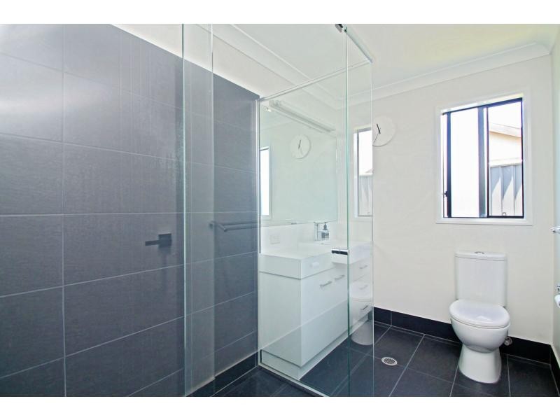 27A Oak Avenue, Warwick QLD 4370