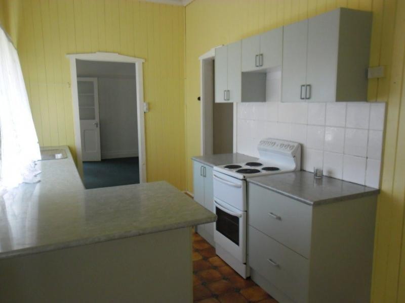 91 Dragon Street, Warwick QLD 4370