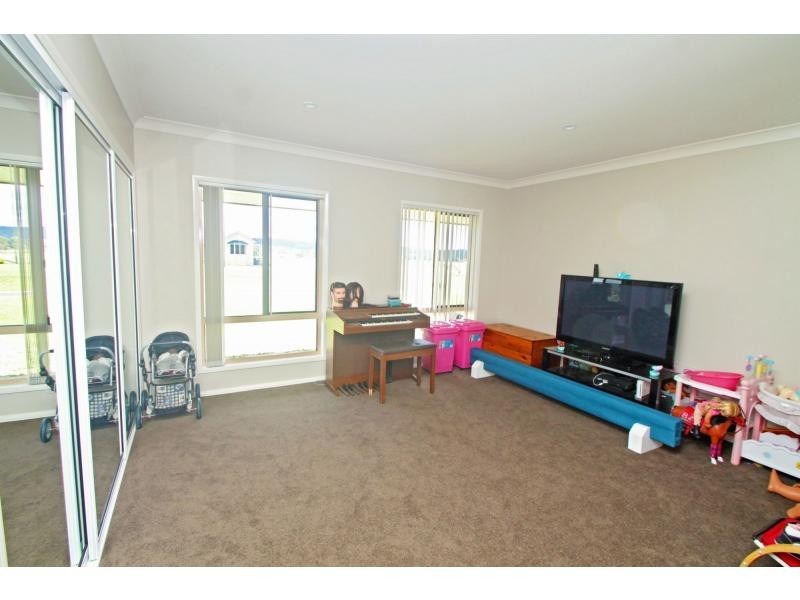 8 Condavale Drive, Warwick QLD 4370