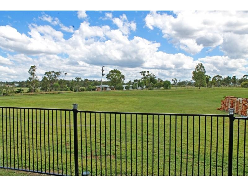 8 Condavale Drive, Warwick QLD 4370