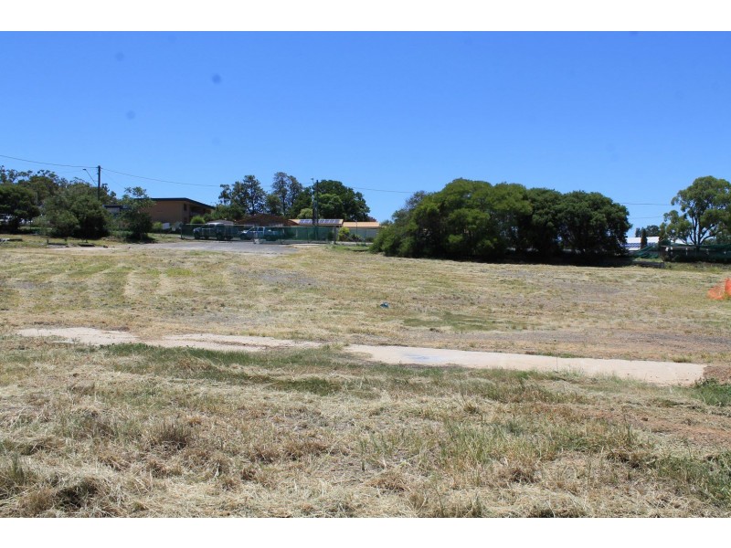 9 Alexandra Drive, Warwick QLD 4370