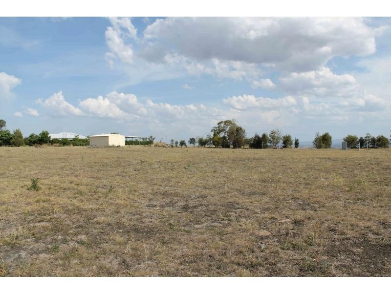 8 Kalinda Rise, Warwick QLD 4370