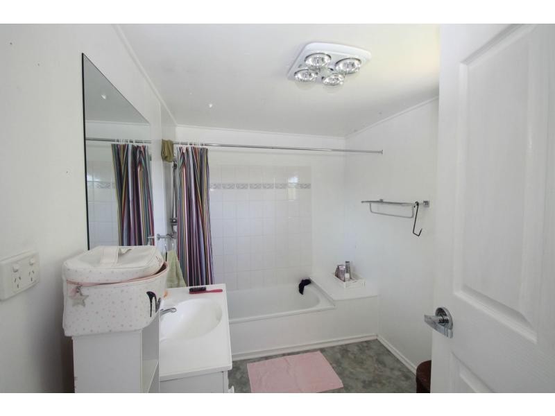 4 McEvoy Street, Warwick QLD 4370