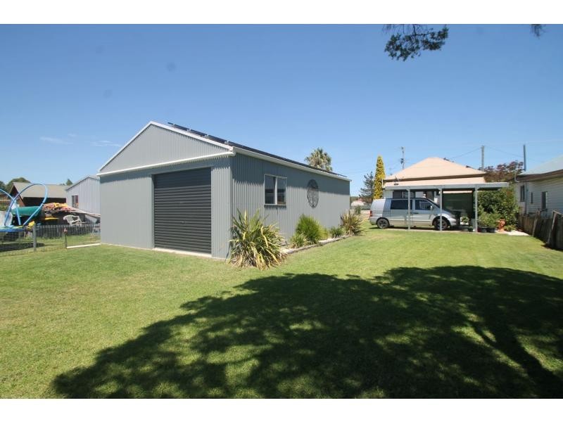 4 McEvoy Street, Warwick QLD 4370