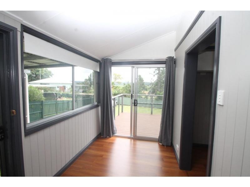 137 Wood Street, Warwick QLD 4370