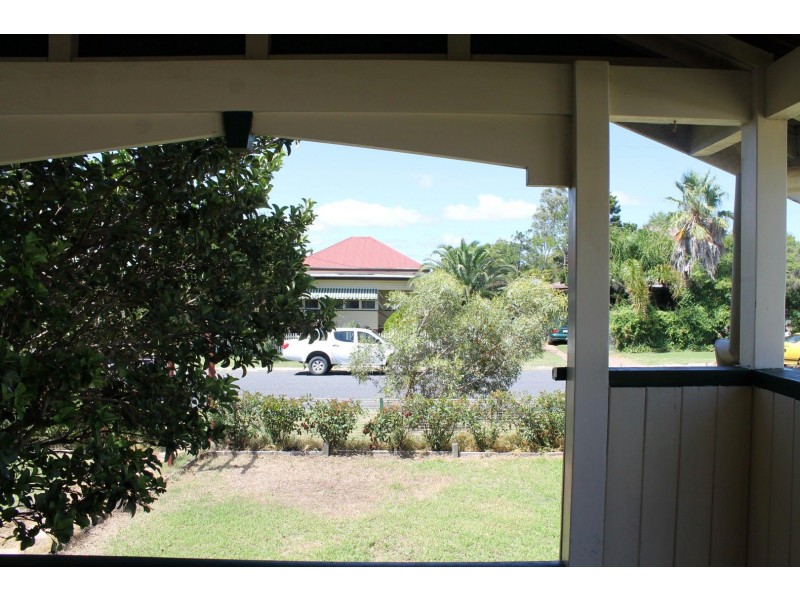 7 Pratten Street, Warwick QLD 4370