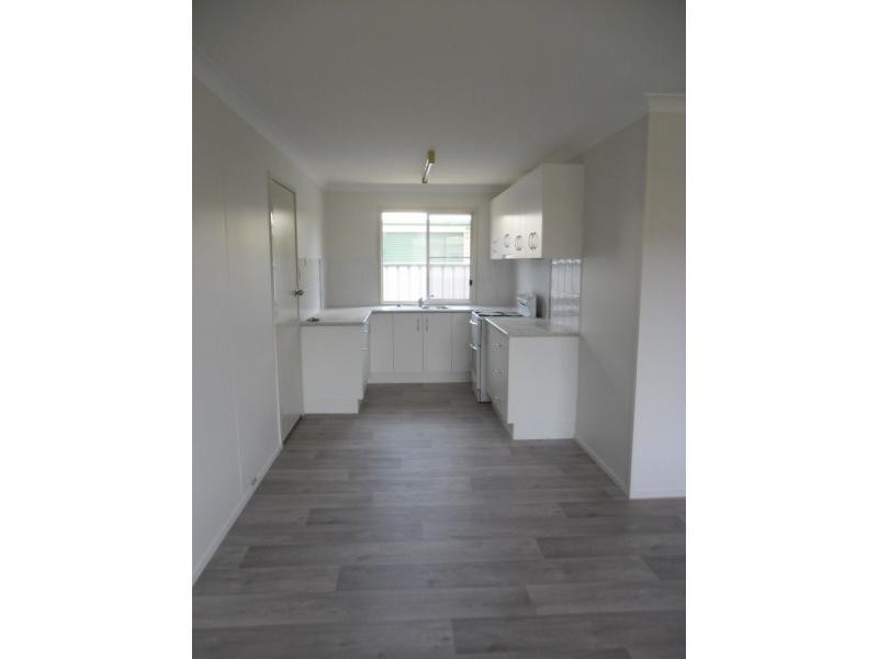 2/13 Wattle Avenue, Warwick QLD 4370