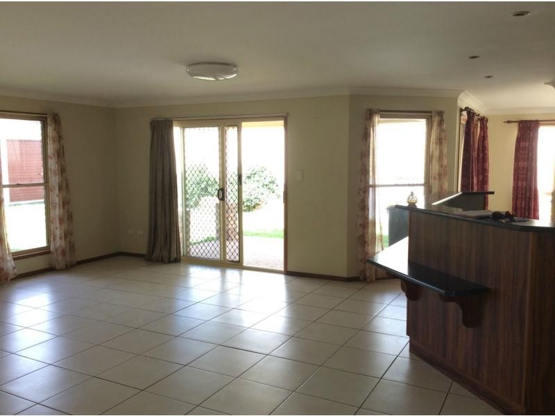 20 Lyons Crescent, Warwick QLD 4370