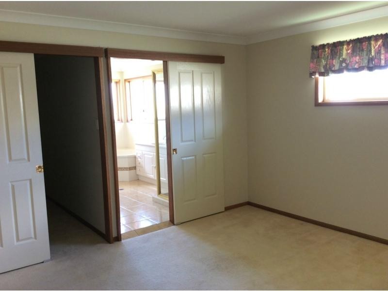20 Lyons Crescent, Warwick QLD 4370