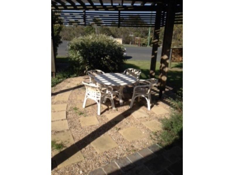 12 King Street, Yangan QLD 4371
