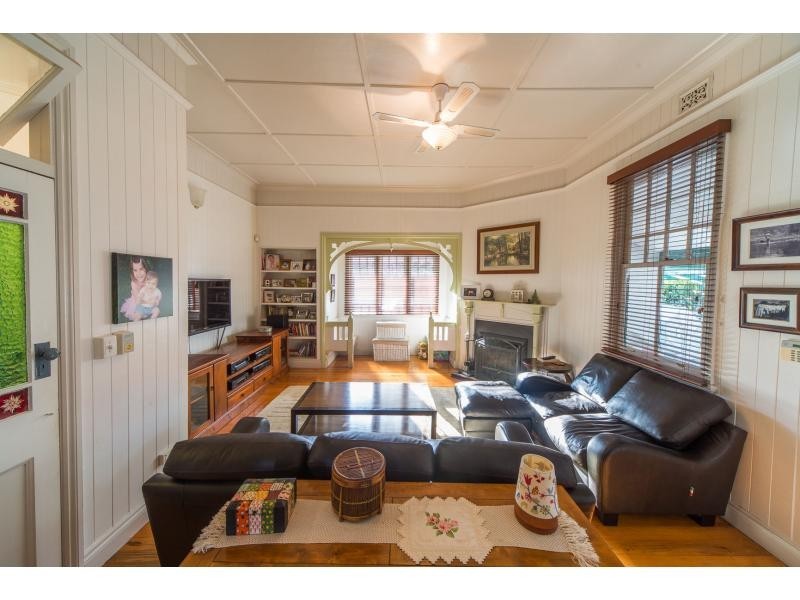 3 Locke Street, Warwick QLD 4370