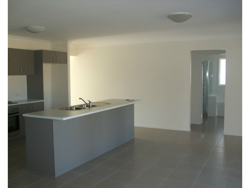 72 Maynes Street, Warwick QLD 4370