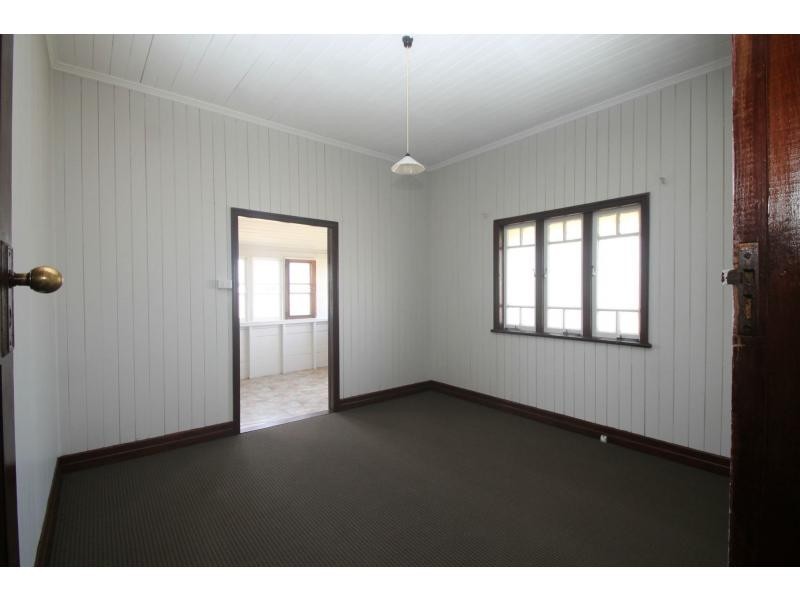 39a Lyons Street, Warwick QLD 4370