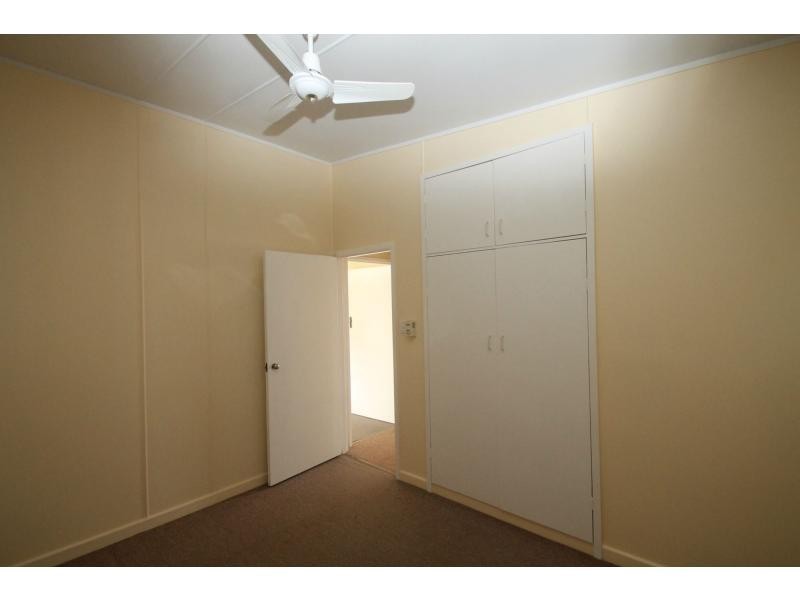 2 Furness Crescent, Warwick QLD 4370