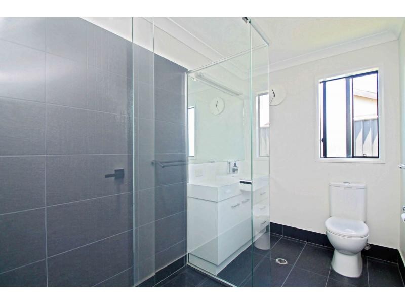 27A Oak Avenue, Warwick QLD 4370