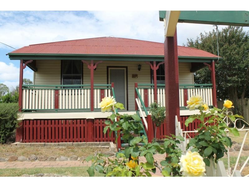 30 Fitzroy Street, Warwick QLD 4370