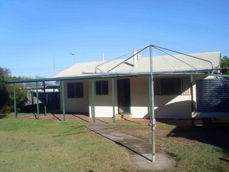 16 Gillam Street, Warwick QLD 4370