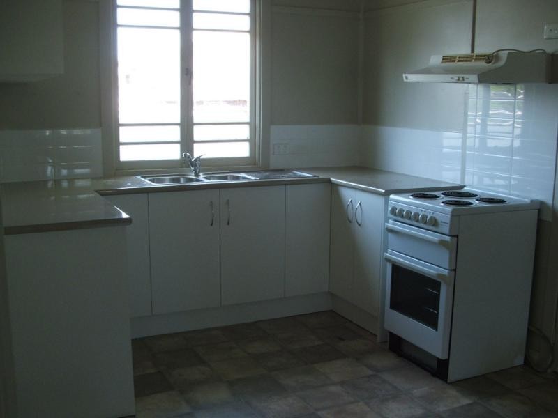 28 Wood Street, Warwick QLD 4370