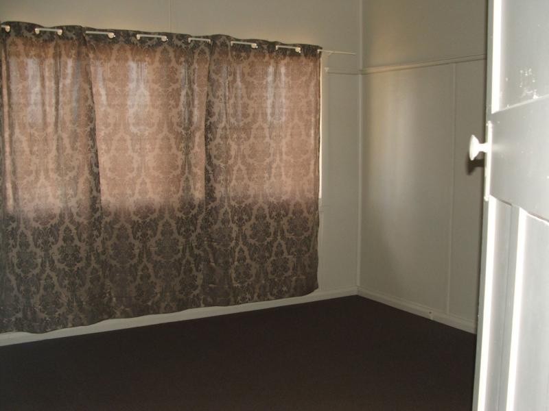 28 Wood Street, Warwick QLD 4370