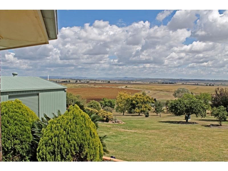 8 Condamine Court, Killarney QLD 4373