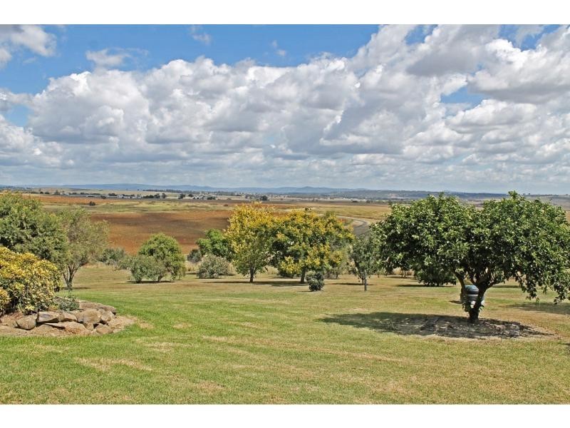 8 Condamine Court, Killarney QLD 4373