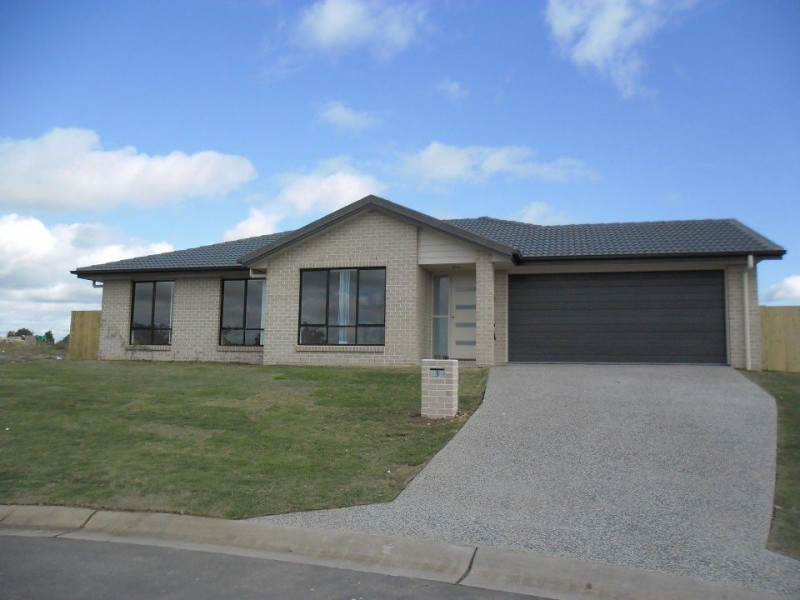 3 Bond Place, Warwick QLD 4370