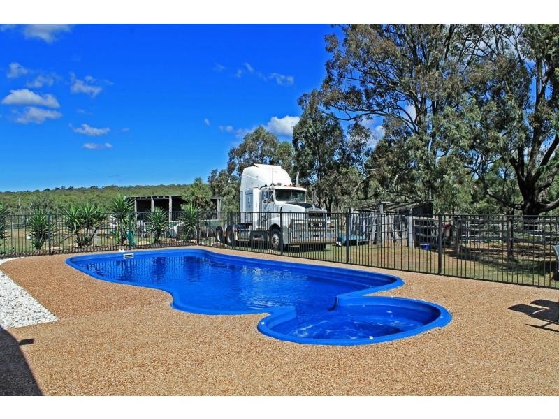 143 Inverleigh Road, Warwick QLD 4370