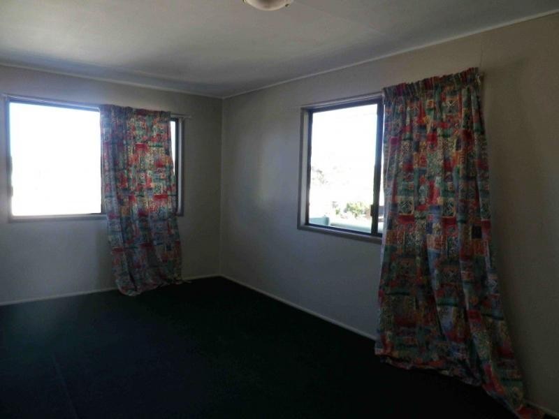 16 Furness Crescent, Warwick QLD 4370
