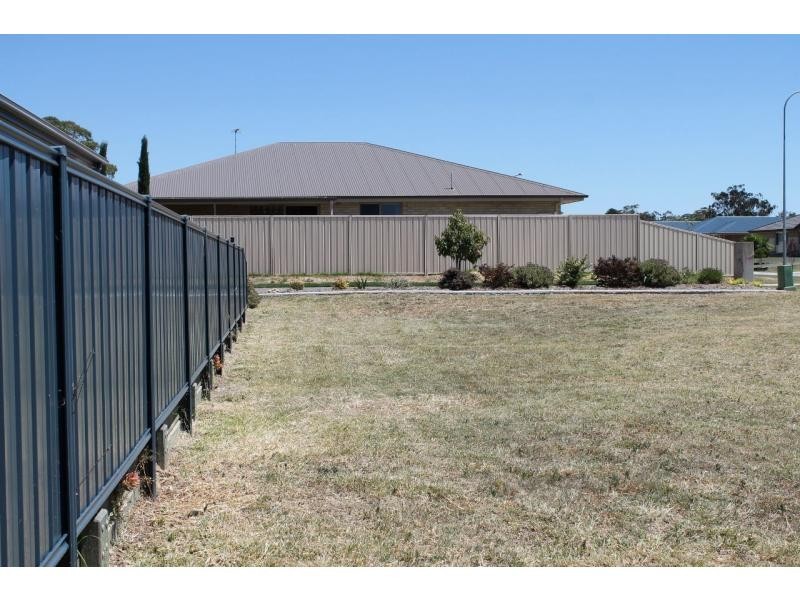 13 Ridgeview Road, Warwick QLD 4370
