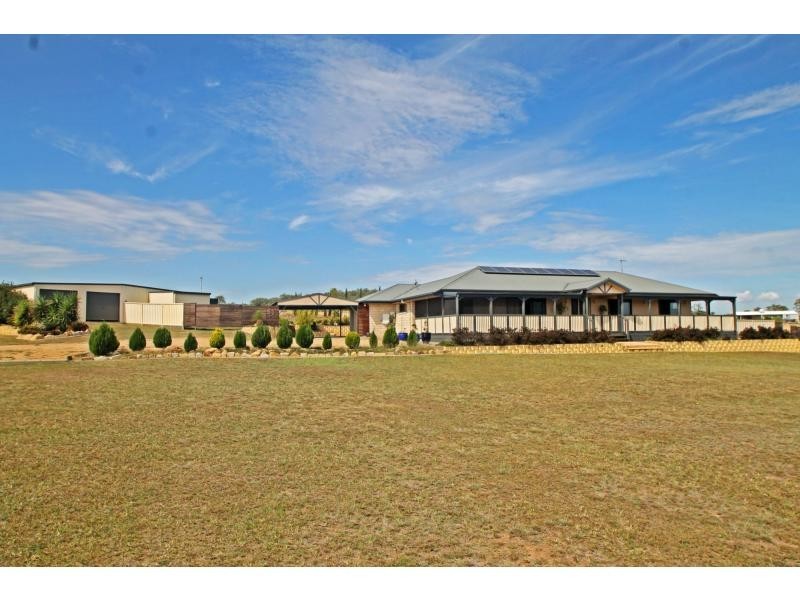 321 Glen Road, Rosenthal Heights QLD 4370