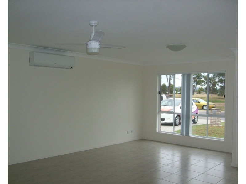 1 Tanna Drive, Warwick QLD 4370