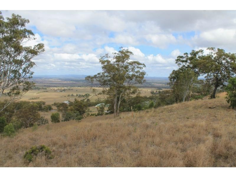 11 Amarina Avenue, Warwick QLD 4370