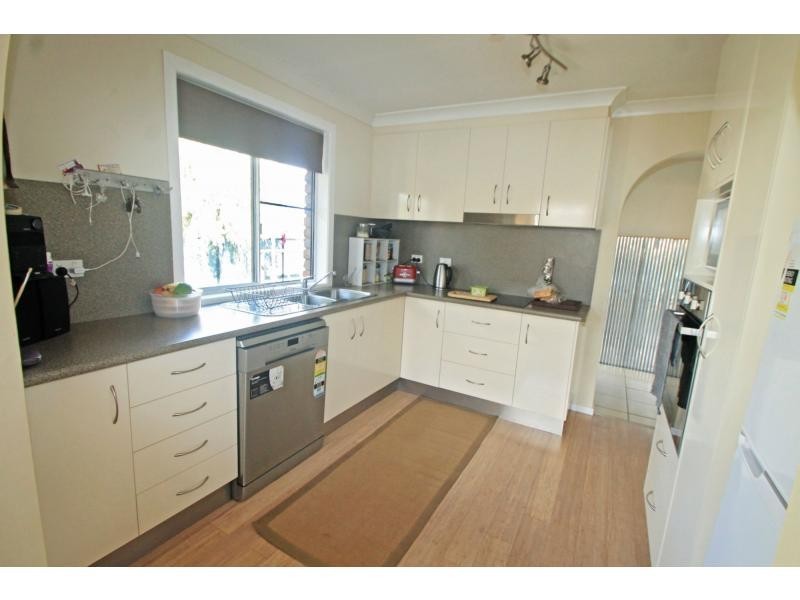 32 Margaret Street, Warwick QLD 4370