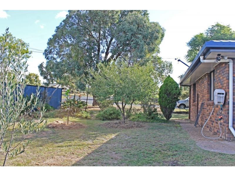 32 Margaret Street, Warwick QLD 4370