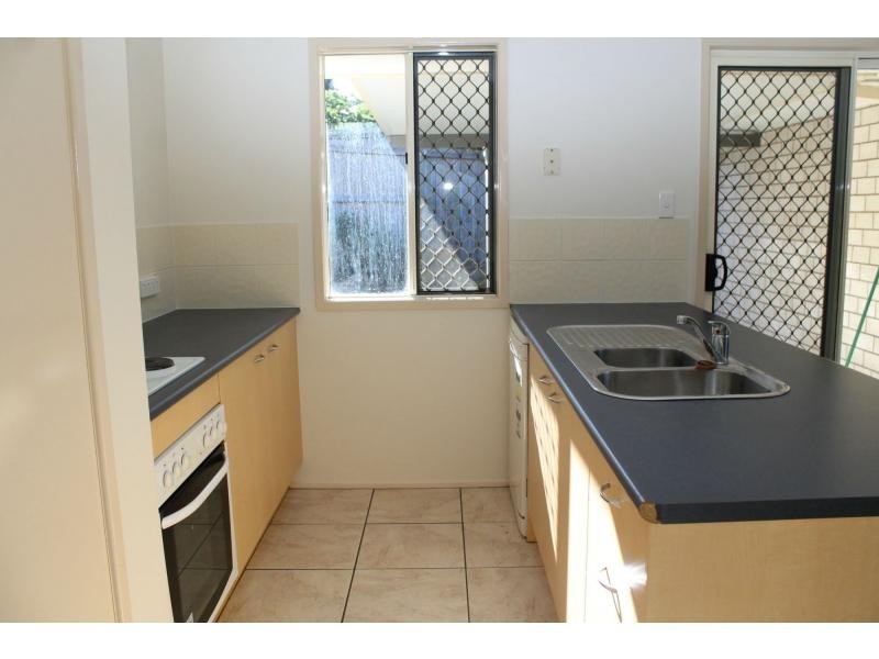 1/7 Coorey Place, Warwick QLD 4370