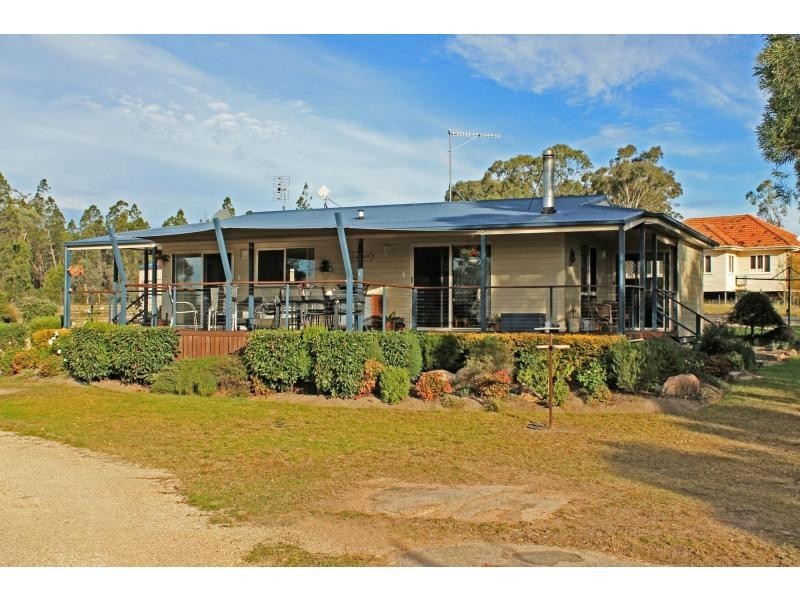 19 Cummerford Road, Stanthorpe QLD 4380