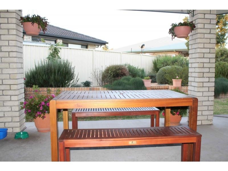 27 Iceberg Court, Warwick QLD 4370